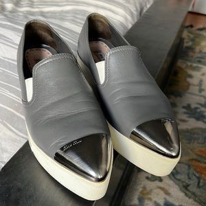 Miu Miu Grey Metal Cap Toe 40 us 10 platform flatform Snekaer